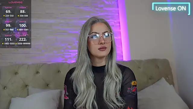 LucyLextonX online show from 09/13/25, 05:07