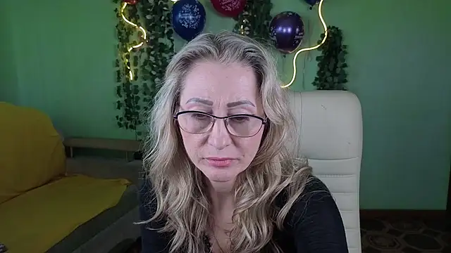 Habibi Honeyy online show from 09/10/25, 12:05