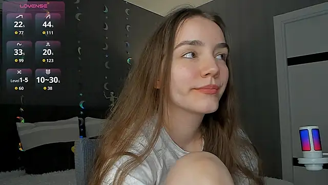 Snapshot of sweete_chantal chatting on 06/27/26, 07:19 sweete chantal online show from 06/27/26, 07:19