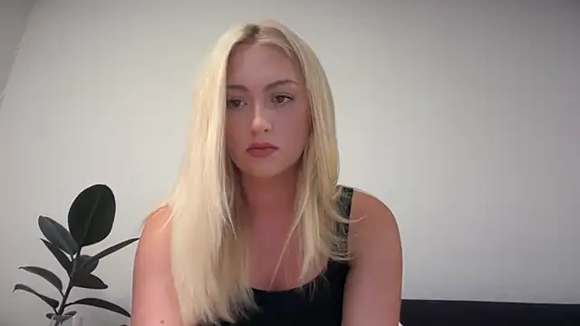 Kitty Swetty online show from 07/24/26, 08:07