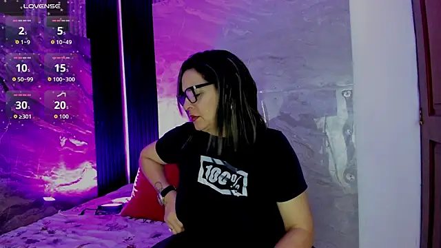 Agatha Pleasure online show from 01/13/26, 11:48