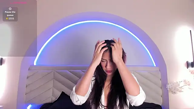 Snapshot of Bella_Williiams chatting on 06/19/26, 12:09 Bella Williiams online show from 06/19/26, 12:09