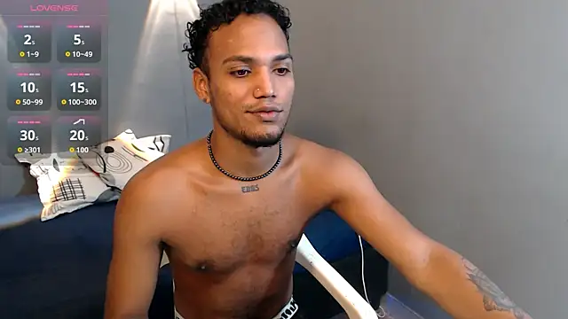 Snapshot of mateonick40 chatting on 04/05/26, 05:43 mateonick40 online show from 04/05/26, 05:43