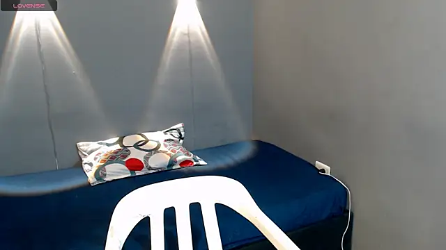 Snapshot of mateonick40 chatting on 04/16/26, 04:30 mateonick40 online show from 04/16/26, 04:30