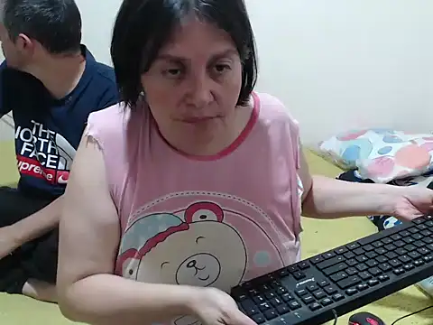 jade noah  online show from 01/10/26, 02:19