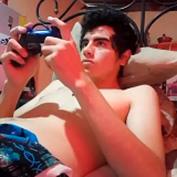 Ortiz3404 online show from 04/09/26, 07:41