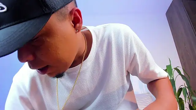 asmodeo 33 online show from 02/13/26, 06:09