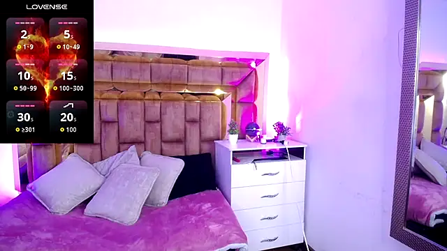 Camila Mishiima1 online show from 11/26/25, 11:55