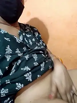 Sonirajpoot1 online show from 09/14/25, 04:39