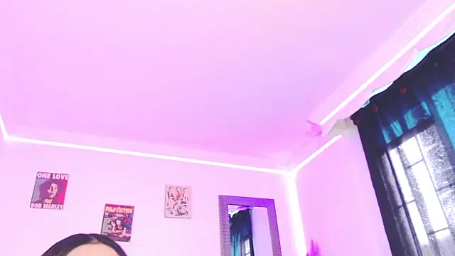 Anna belly online show from 11/28/25, 01:47