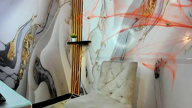 Snapshot of StraightBoy_Nick chatting on 11/06/25, 12:44 StraightBoy Nick online show from 11/06/25, 12:44