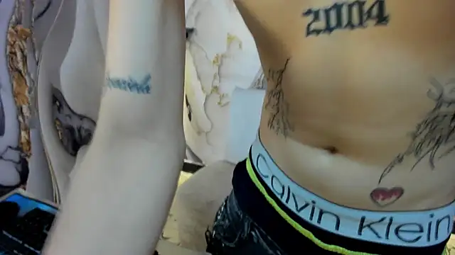 Snapshot of StraightBoy_Nick chatting on 02/27/26, 04:23 StraightBoy Nick online show from 02/27/26, 04:23