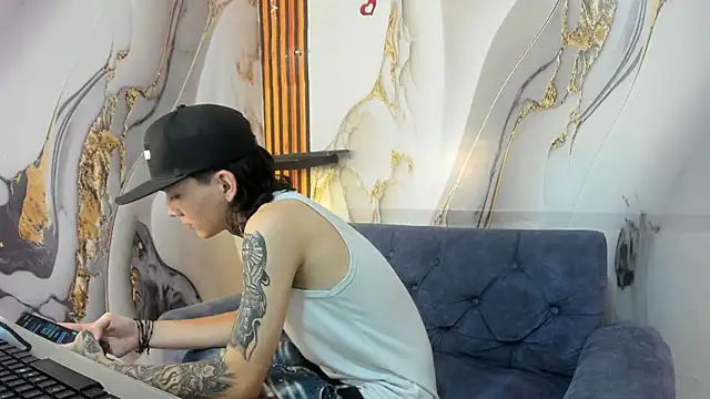 Snapshot of StraightBoy_Nick chatting on 02/28/26, 05:30 StraightBoy Nick online show from 02/28/26, 05:30