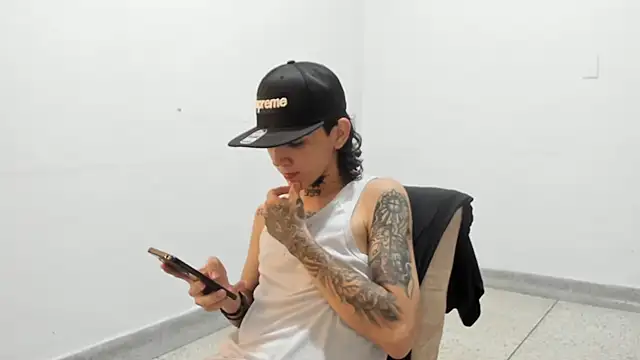 StraightBoy Nick online show from 03/26/26, 05:35