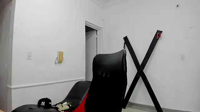 StraightBoy Nick online show from 04/16/26, 11:29