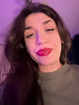 ScarletBloom  online show from 02/01/26, 05:33