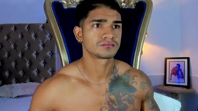 antonio  444 online show from 10/04/25, 10:13