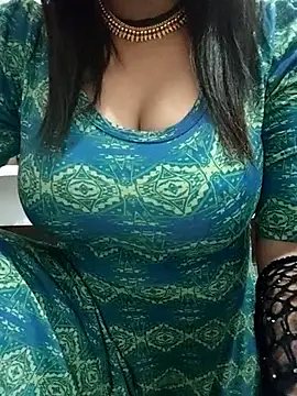 Snapshot of hot_grieal1 chatting on 10/31/25, 07:04 hot grieal1 online show from 10/31/25, 07:04