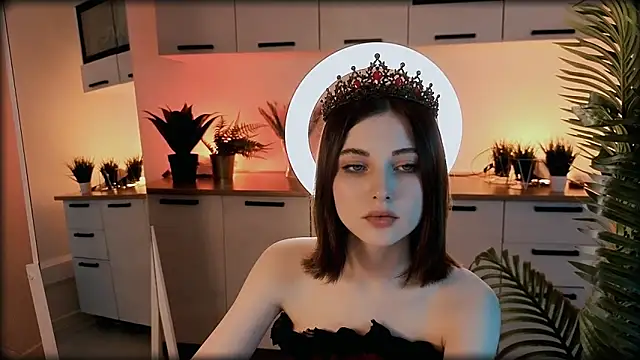 Snapshot of Kimmie_shine chatting on 09/19/25, 08:38 Kimmie shine online show from 09/19/25, 08:38