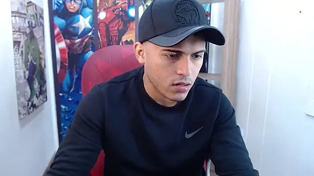 Snapshot of Derek_Storm_ chatting on 04/01/26, 01:41 Derek Storm online show from 04/01/26, 01:41