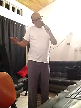 jorge406 online show from 10/31/25, 02:12