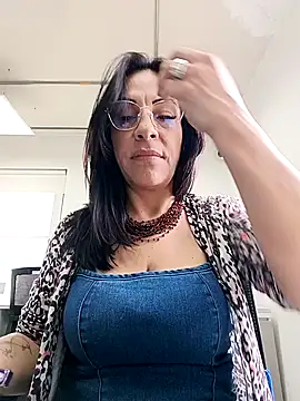  Kamy Hot online show from 12/05/25, 01:31