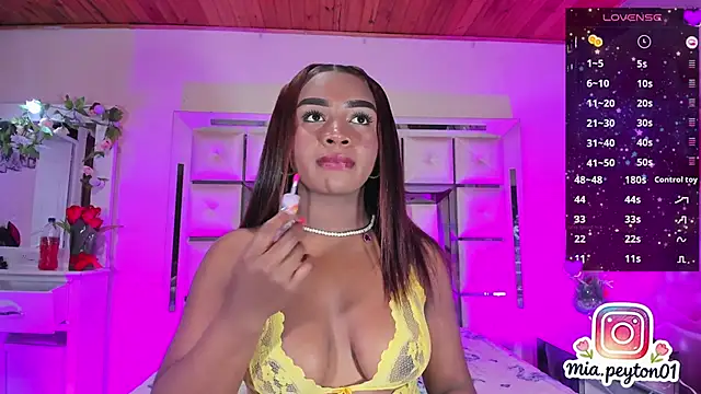 mia peyton online show from 02/07/26, 08:45