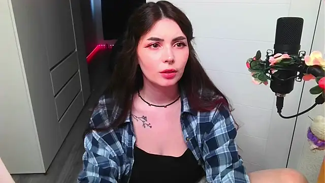 peachyness online show from 04/27/26, 05:00