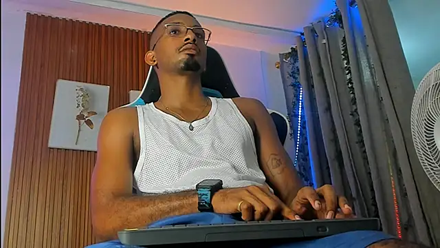 Darwin mayo online show from 01/16/26, 05:50