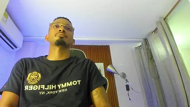 Darwin mayo online show from 05/16/26, 05:45