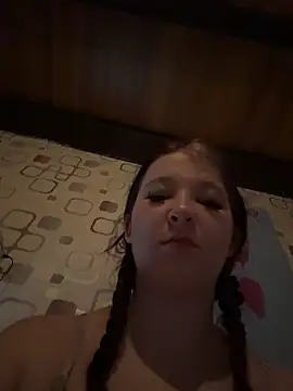 SweetTeenGirl online show from 02/23/26, 05:16