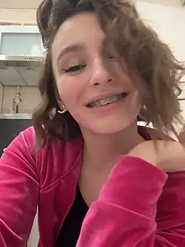 ZariaFlame online show from 01/12/26, 12:16