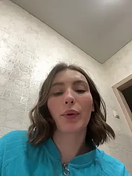 ZariaFlame online show from 03/28/26, 11:04