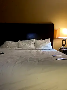 Snapshot of StaciDiamond chatting on 11/11/25, 11:21 StaciDiamond online show from 11/11/25, 11:21