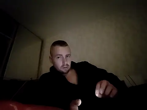 Snapshot of Vladyslav30 chatting on 10/12/25, 09:14 Vladyslav30 online show from 10/12/25, 09:14