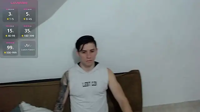 unusualsuccubus0 online show from 01/08/26, 01:19