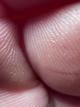 mikimakim online show from 04/12/26, 11:15