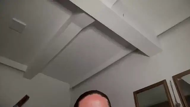 DIVAZARAHLEATHER online show from 07/22/26, 08:50