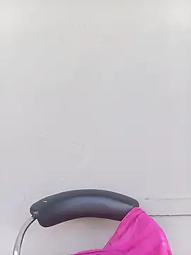 GoldSnowXxX online show from 10/02/25, 01:07