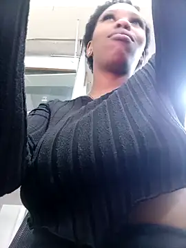 GoldSnowXxX online show from 10/09/25, 05:33