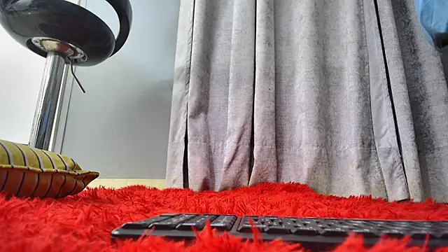 Tatiana Jaramillo online show from 11/11/25, 12:16