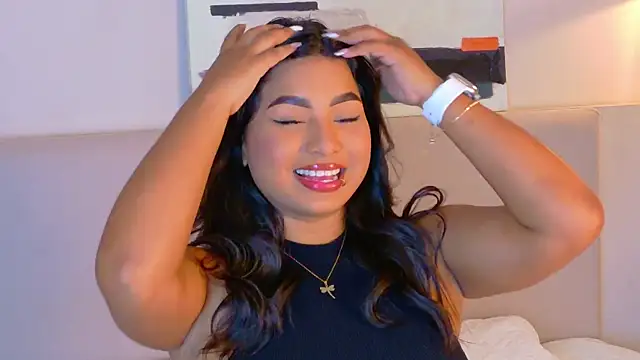 Snapshot of LanaRozz chatting on 02/20/26, 07:58 LanaRozz online show from 02/20/26, 07:58