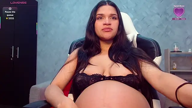 Roxxi 2110 online show from 10/16/25, 01:50