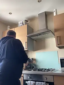 Snapshot of different-strokes chatting on 09/25/25, 11:47 different-strokes online show from 09/25/25, 11:47