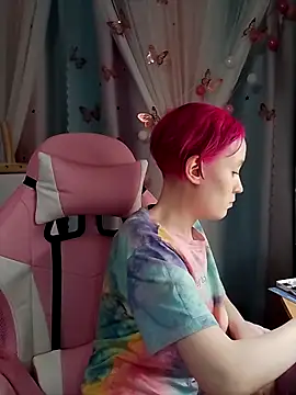 Snapshot of Fuzzy_Unicorn chatting on 11/08/25, 07:34 Fuzzy Unicorn online show from 11/08/25, 07:34