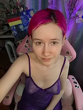 Snapshot of Fuzzy_Unicorn chatting on 06/24/26, 10:36 Fuzzy Unicorn online show from 06/24/26, 10:36