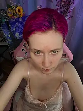 Snapshot of Fuzzy_Unicorn chatting on 07/21/26, 10:39 Fuzzy Unicorn online show from 07/21/26, 10:39