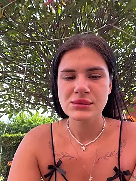 MiraReach online show from 04/10/26, 01:55