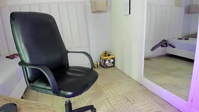 veronica b07 online show from 09/16/25, 03:13