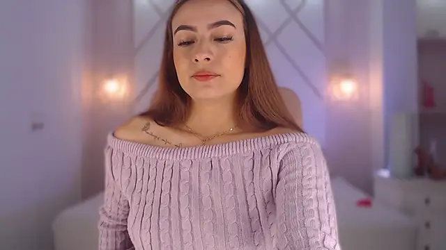 Snapshot of isabellashine chatting on 09/19/25, 02:51 isabellashine online show from 09/19/25, 02:51